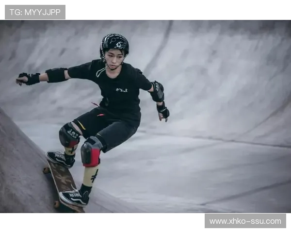 重庆滑板队在攀岩联赛中以91分稳居积分榜首位